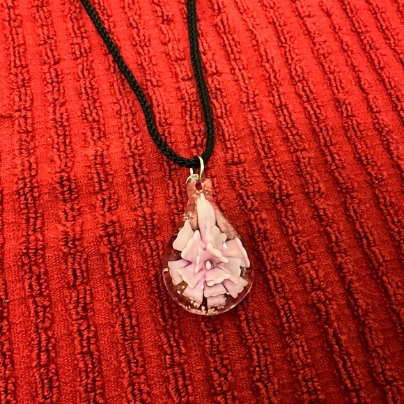 Charms - Picture 4 of 6